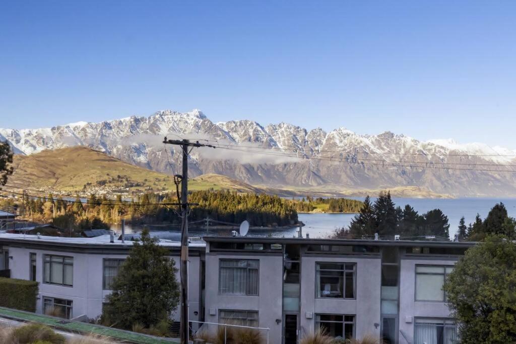 Woodside Weekender - Family Friendly, Walk To Town Holiday home Queenstown